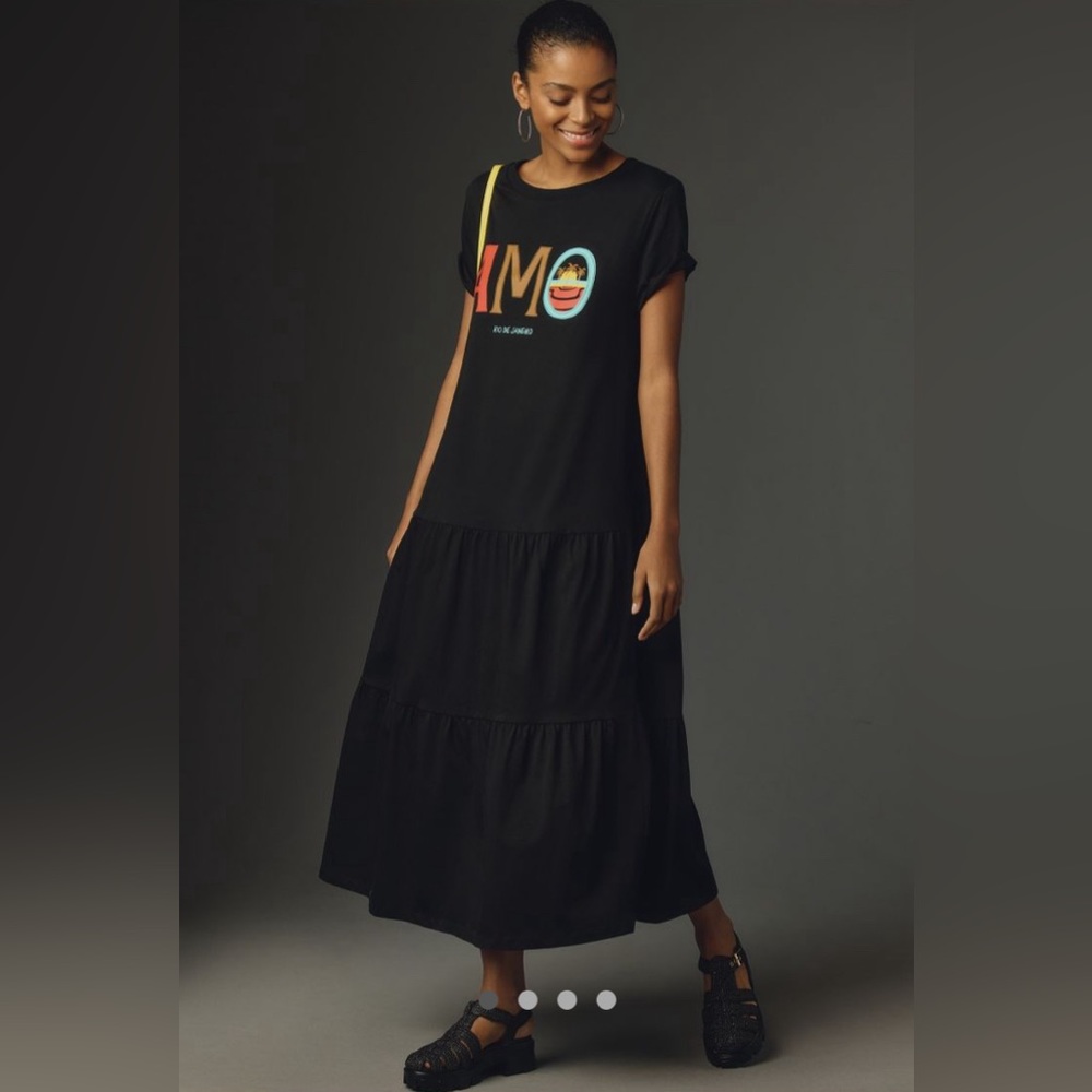 Anthropologie - Farm Rio Short Sleeve T-Shirt MIDI Dress